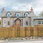 Scottish Highland Cottages \