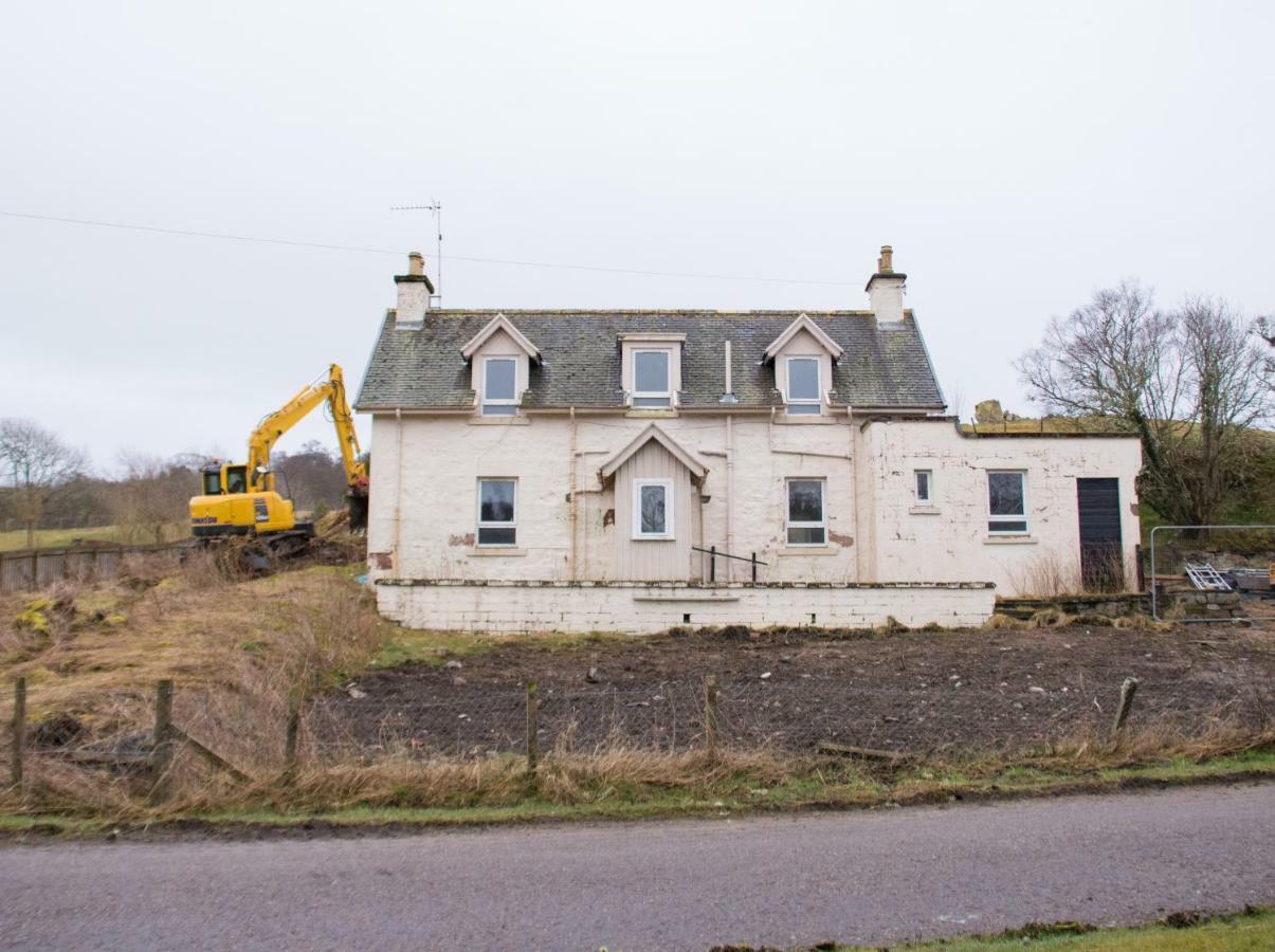 Scottish Highland Cottages 